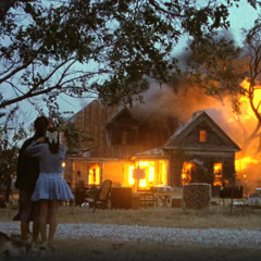 люси сжигает дом (jessierosse)