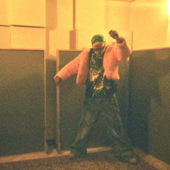 stay flyyy