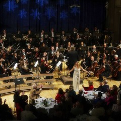 Amanda Carr with Plymouth Philharmonic