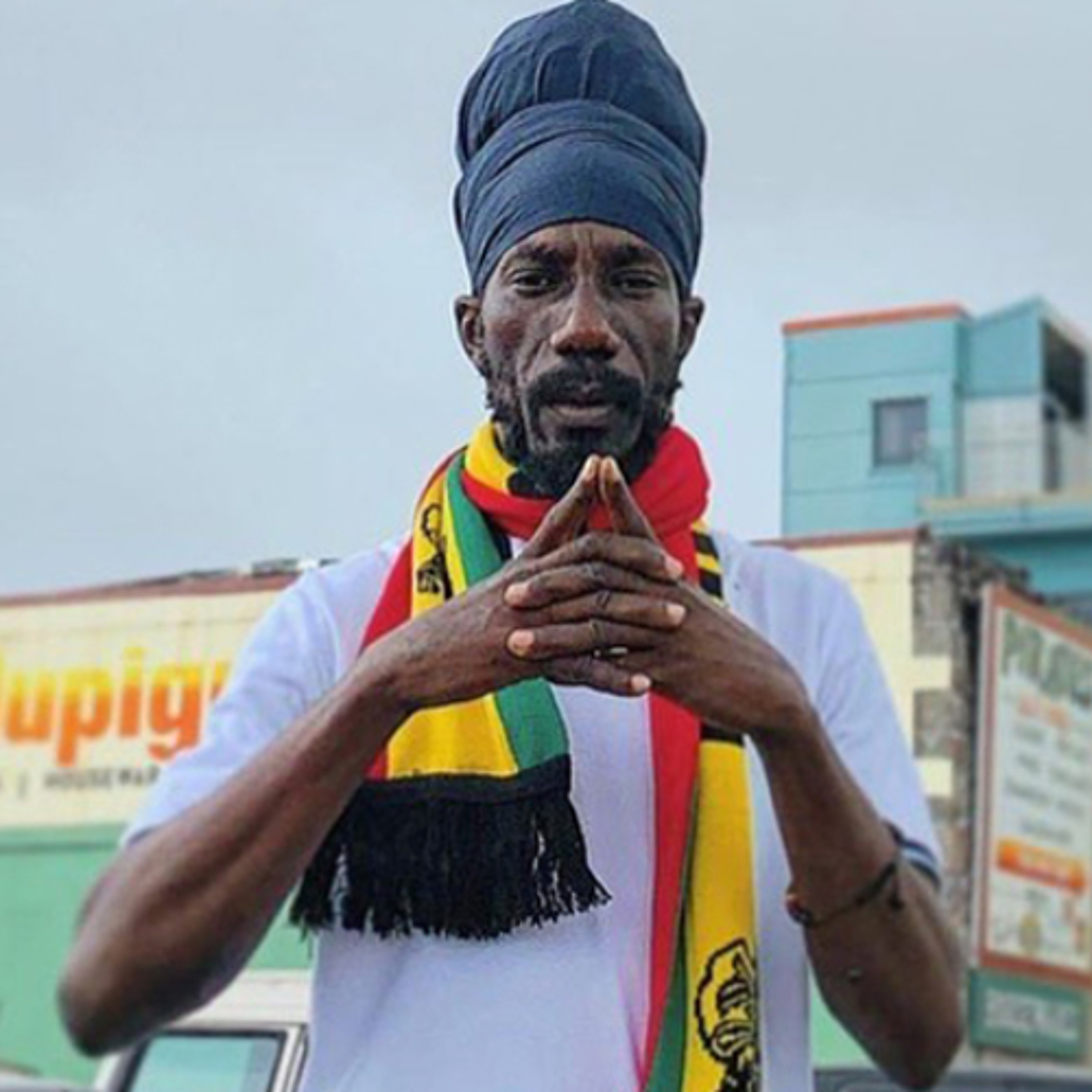 ROOTS & CULTURE MIX - JAH CURE SIZZLA CAPLETON QUEEN IFRICA ROMAIN VIRGO I WAYNE + MORE