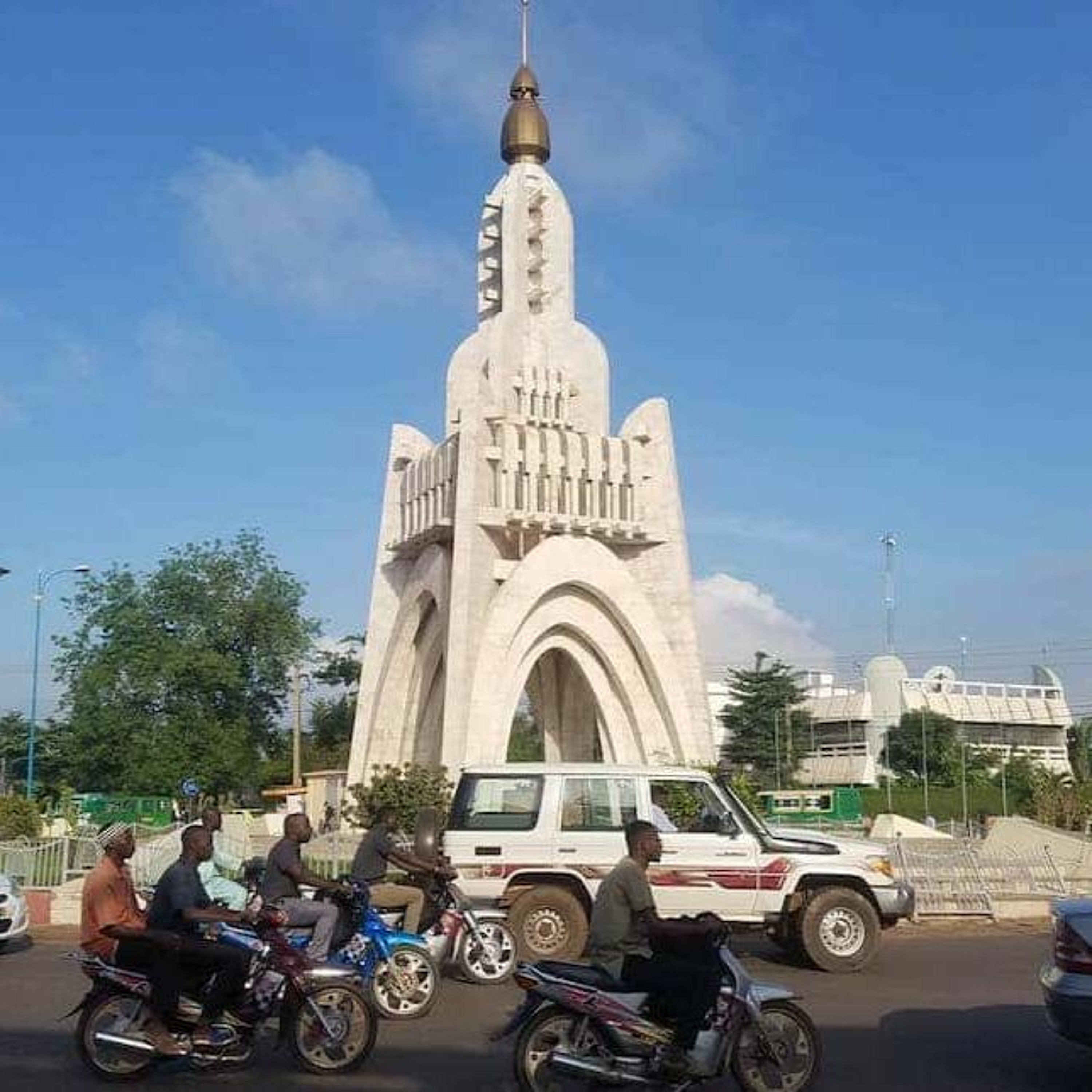 Mali : Réactions Des Acteurs Politiques Sur Le Retrait Du Mali De  La CEDEAO episode artwork