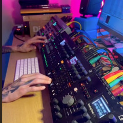 The movie 80 #chillmusic #chillvibes #chilloutmusic #electronicmusic #hardwarejam #elektron