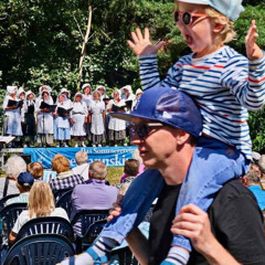 ern-Beitrag: 24. Seemannskirchenfest in Prerow