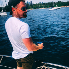 I'm bad at naming songs.