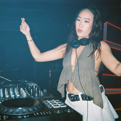 tams | Room 909 (tech house)