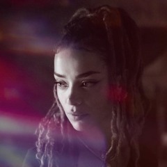 Curiosities 009 - Cici