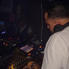 MOVES AND VIBES - SANTANA .WAV