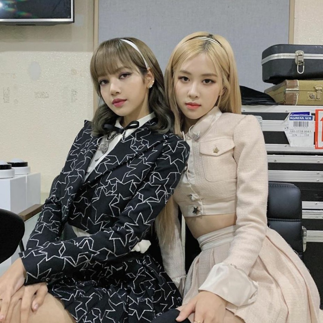 ROSÉ&LISA lp BLACKPINK Stream BLACKPINK ROSÉ & LISA - L-O-V-E by Đình Khôi | Listen