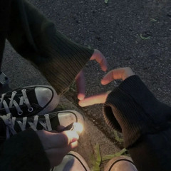 Hating These Moments (Prod. heydium)