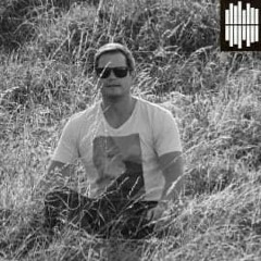 RES 03 - Chris Scott