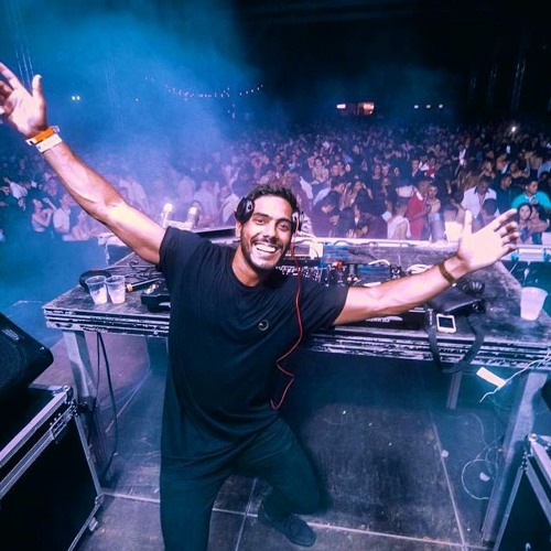 MEGAFUNK Cavucada Automotiva - MC GW, MC Caja, RN Original, DJ GS & DJ Digo Beat (DJ DANILO BENTO)