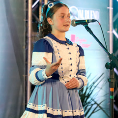 Isadora Maito Pelisser - Aquelas mãos (Guilherme Collares) - Amadrinhador: Jeferson Monteiro