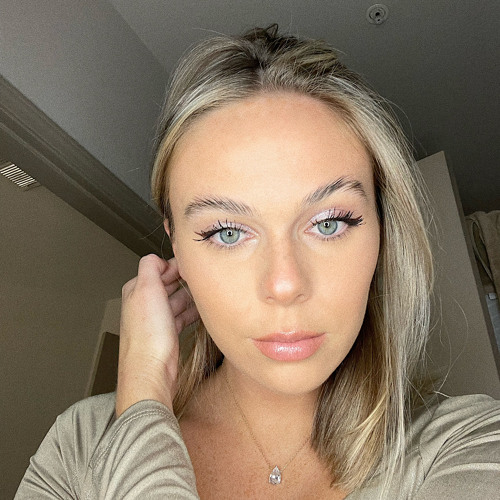 Cigarettes / Tash Sultana