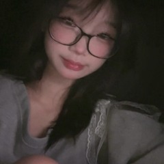 ･ ⟢ ⋮ June  ゛༝.