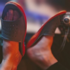 simple slippers