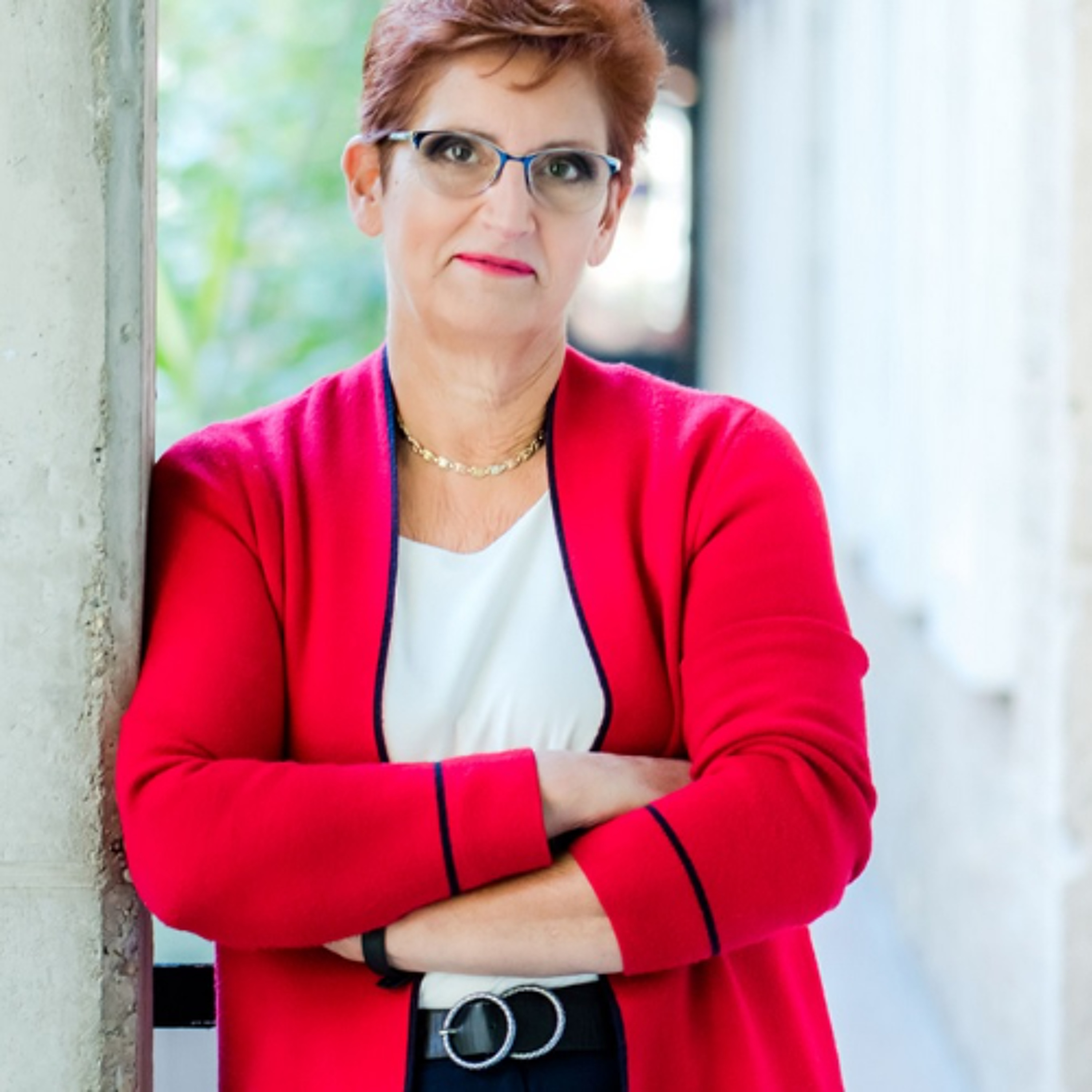 Pénzpiac és AI - Iványi Ildikó pénzügyi elemző - Manna Délelőtt Péter Petrával 2026. 02. 23. episode artwork