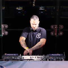 Into The Abyss Presents A Dark Odyssey @The Spinnaker Tower Mike Merrett Closing Set