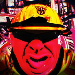 Ey MaN aldER h!Er HeRrScHt HeLmPfL!cHt