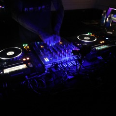 Dancing With Myself (Pandy @ Home 11.10.23)