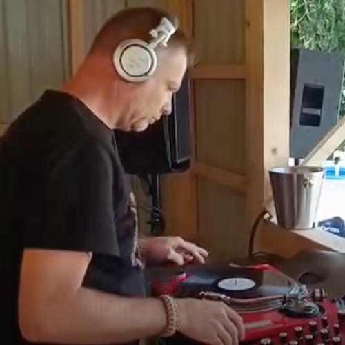 Groove 142 24082026
