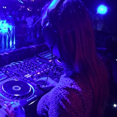 JANUARY DEEP HOUSE