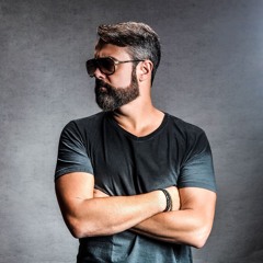 T.U.D.E. 20 years playing psytrance