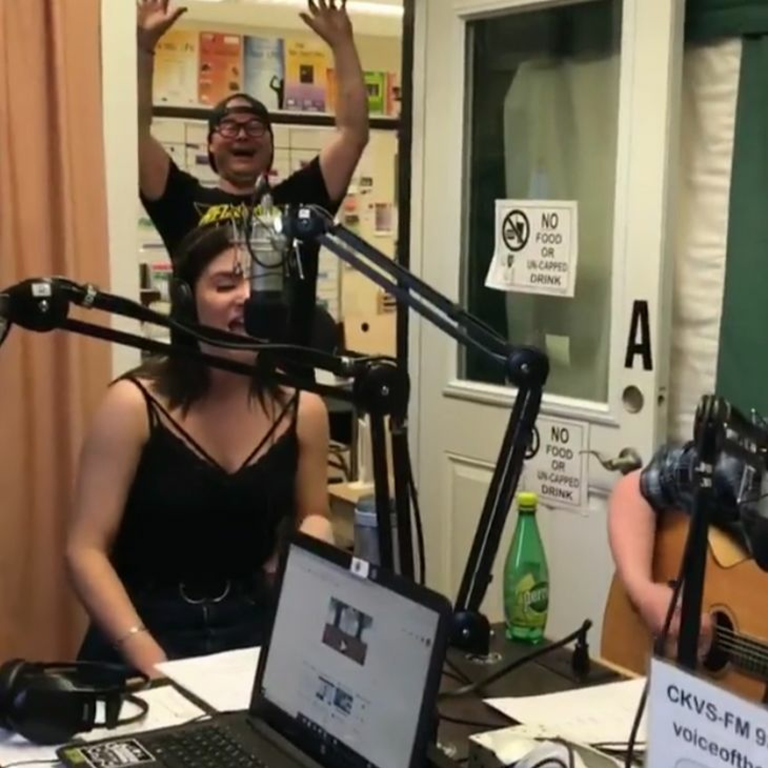 25000 Miles Radio Show
