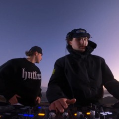 Descendants @ The Gun Emplacements, Christchurch, NZ
