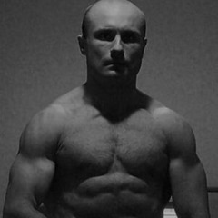 Trener Paweł - ZAPIERDALAJ NA SIŁOWNIĘ