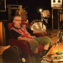 L.X.D  aka Dj Axel Drum - >>Jump The Road<< Drum'n'bass