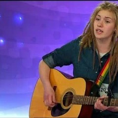 Moa Lignell knäckte juryn med sin egna låt (When I Held Ya) - Idol Sverige (TV4)