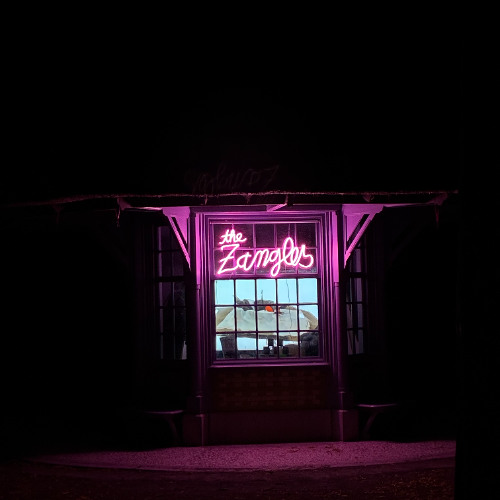 Live at Pay 'n' Spray