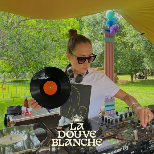 ECCLECTRONIC VINYL MIX @ LA DOUVE BLANCHE 2024 06.07.2024