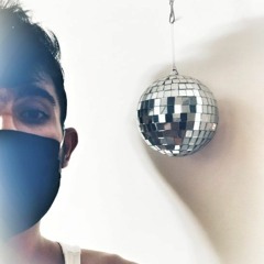 Social disDancing