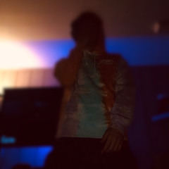 Broken (prod. zuri)