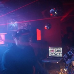 Geschichten aus dem Techno Club 4