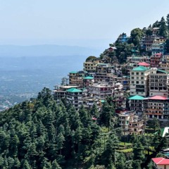 Title: Honeymoon in Manali: Unforgettable Experiences for Newlyweds