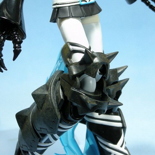 blue w/ skest