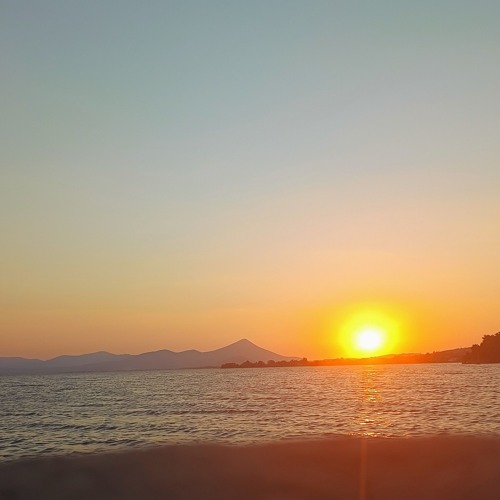 Aventhis_-_Me_vs_Me_Fightin_Man_Blues_(new.muzikavsem.org).mp3