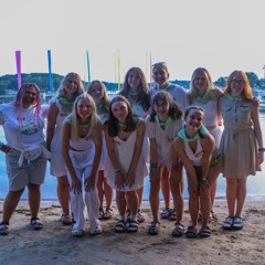 C-H-I-C-K-E-N (round)