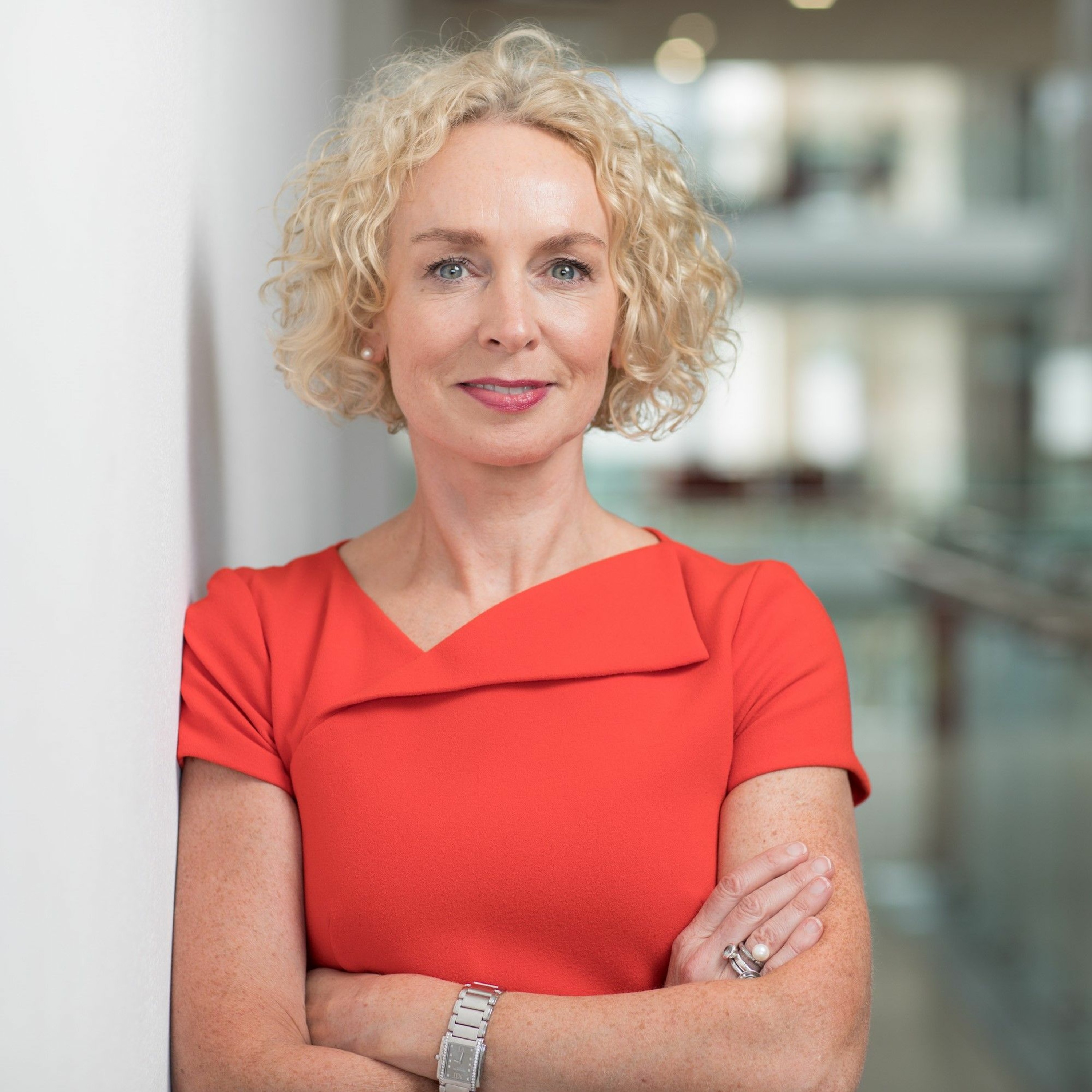 Lessons in Leadership with Anne O'Leary, CEO of Vodafone Ireland episode artwork