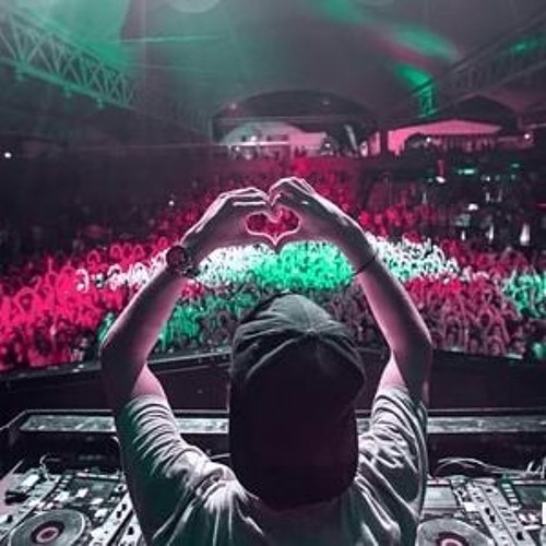Dj Adambarai (AW AW AW AWES AWES)