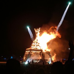 Progressively dancing into deep playa - Burning Man 2020