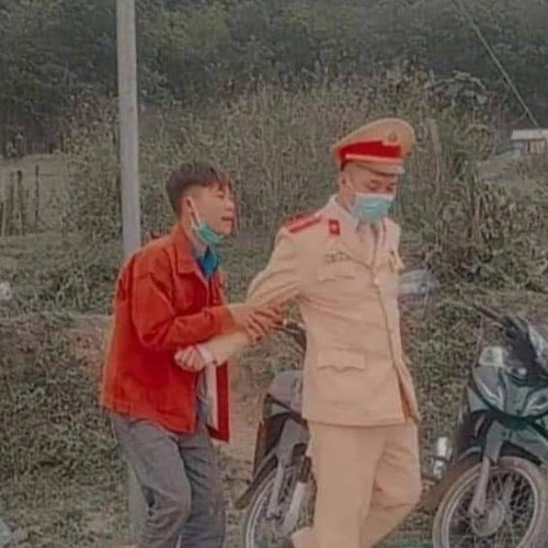 LÀM GÌ PHẢI HỐT Remix Bởi: NGUYỄN MINH QUYỀN GK