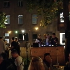 04.09.21 HOUSESet @ Quincy-Schultz-Pausenhof