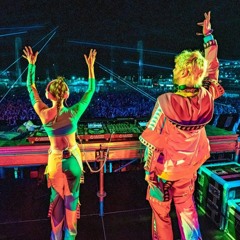 SOFI TUKKER - DJ SET AT ULTRA EUROPE MAIN STAGE