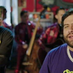 Luis R Conriquez, Farruko - Me Metí En El Ruedo Remix