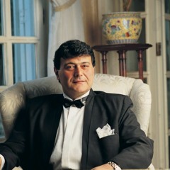 Ferdi Özbeğen - Piyanist