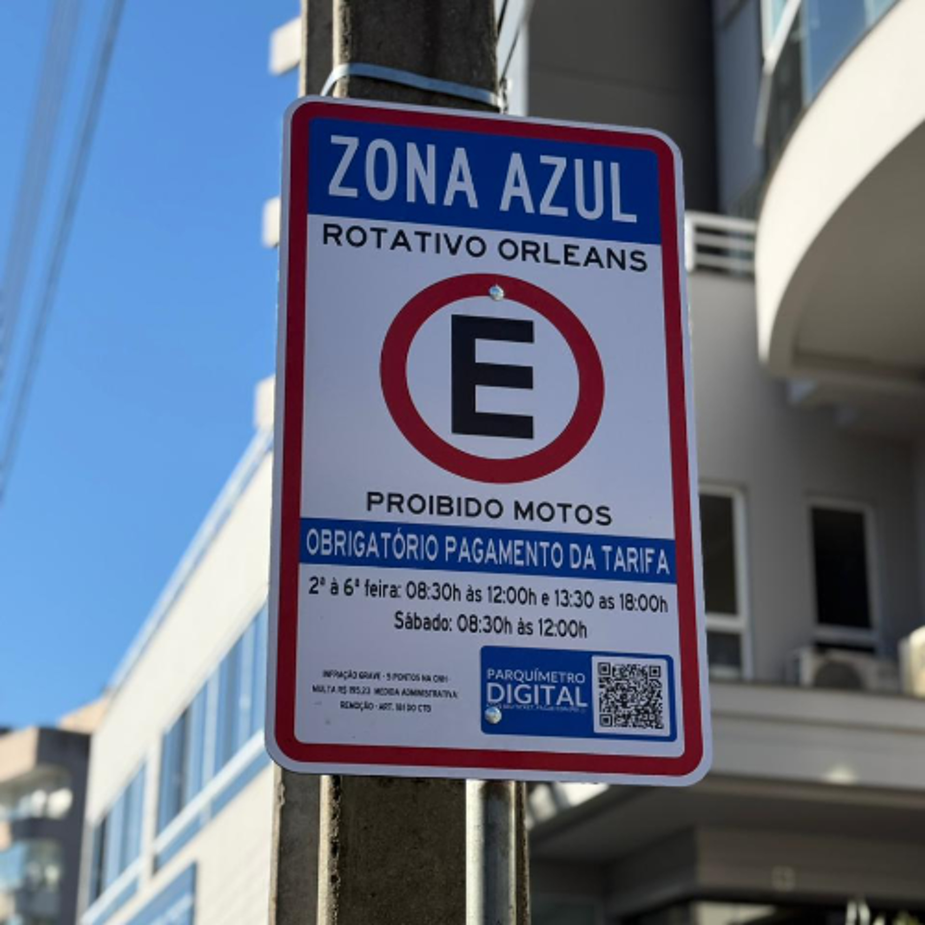Prefeitura de Orleans instala novas placas da Zona Azul para orientar motoristas episode artwork