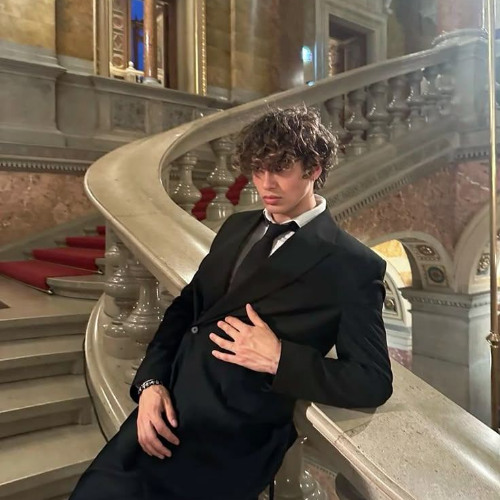 The Prince (prod. HezOrHezi)